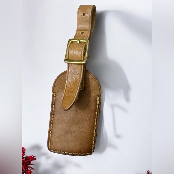 Louis Vuitton Authentic Leather Brown Luggage Tag Adjustable Belt Style Loop - Picture 2 of 3